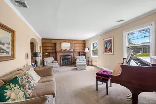 11 Garden Dr, Lynbrook, NY 11563 - Photo 2
