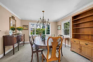 11 Garden Dr, Lynbrook, NY 11563 - Photo 4