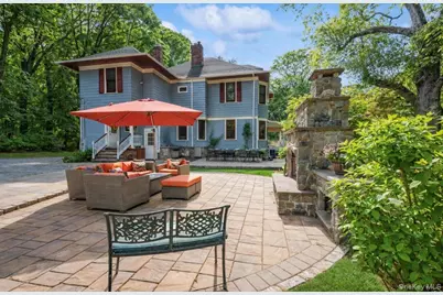 110 Red Spring Lane, Glen Cove, NY 11542 - Photo 40