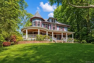110 Red Spring Ln, Glen Cove, NY 11542 - Photo 2
