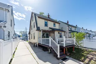 89-67 218th Pl, Queens Village, NY 11427 - Photo 16