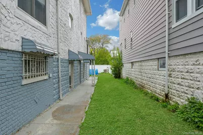 515 Beach Avenue, Bronx, NY 10473 - Photo 20