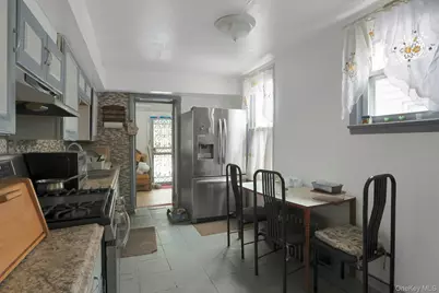 515 Beach Avenue, Bronx, NY 10473 - Photo 10