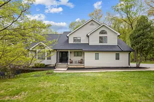 10 Christine Dr, Spring Valley, NY 10977 - Photo 2
