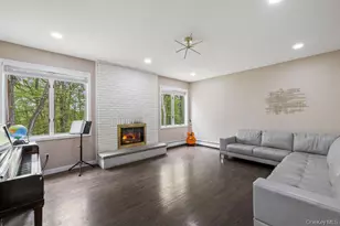 10 Christine Dr, Spring Valley, NY 10977 - Photo 20
