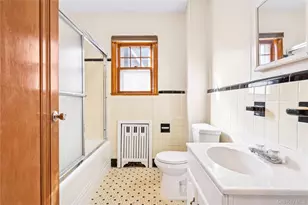156 Goodwin Ave, New York, NY 10314 - Photo 2