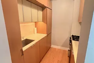 225 Rector Pl, New York, NY 10280 - Photo 8
