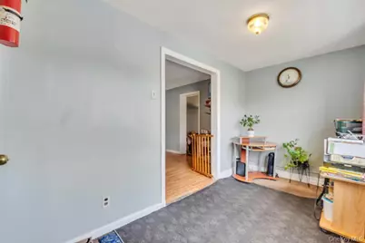 20 Ronald Place, Roosevelt, NY 11575 - Photo 4