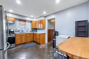 20 Ronald Pl, Roosevelt, NY 11575 - Photo 6