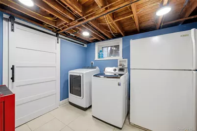 204 Violet Street, Massapequa Park, NY 11762 - Photo 28