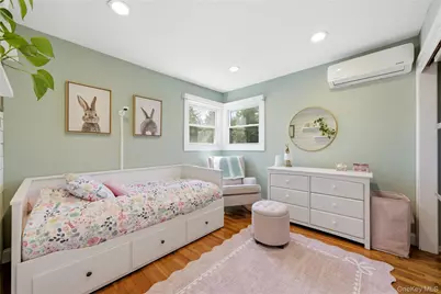 204 Violet Street, Massapequa Park, NY 11762 - Photo 16