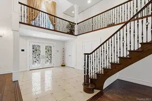 10 Hart Pl, Dix Hills, NY 11746 - Photo 26