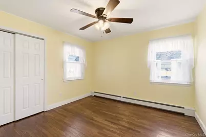 22 Wiggins Street, Ronkonkoma, NY 11779 - Photo 14