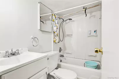 54 Perkins Avenue, Oceanside, NY 11572 - Photo 12