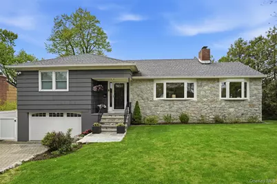 189 Lawn Terrace, Mamaroneck, NY 10543 - Photo 1
