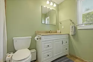 9 Copperbeech Rd, Saint James, NY 11780 - Photo 24
