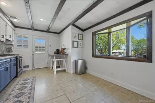 9 Copperbeech Rd, Saint James, NY 11780 - Photo 14
