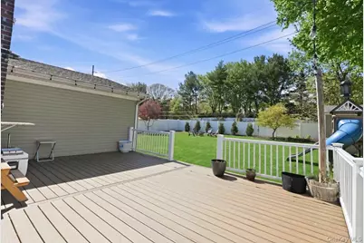 9 Copperbeech Road, Saint James, NY 11780 - Photo 32