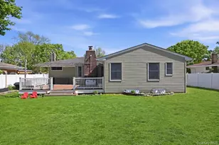 9 Copperbeech Rd, Saint James, NY 11780 - Photo 38