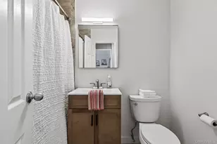 5 Wyndover Woods Ln, White Plains, NY 10603 - Photo 16