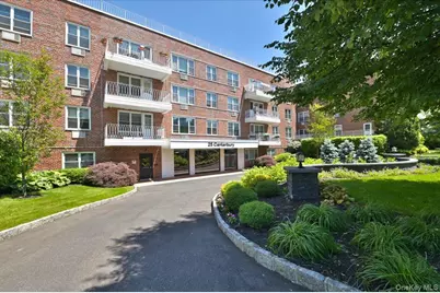 25 Canterbury Road #3-L, Great Neck, NY 11021 - Photo 4