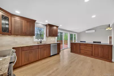 69 Hy Vue Terrace, Cold Spring, NY 10516 - Photo 6