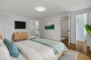 35 Sherry Hill Ln, Manhasset, NY 11030 - Photo 18