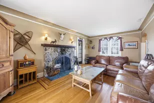 110 Bedford Ave, New Hyde Park, NY 11040 - Photo 6