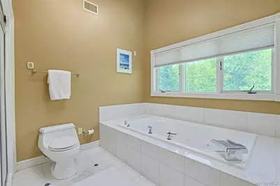 20 Sandstone Trail, New City, NY 10956 - Photo 34
