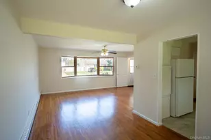 18 Edna Dr, Syosset, NY 11791 - Photo 6