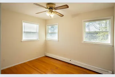 18 Edna Drive, Syosset, NY 11791 - Photo 24