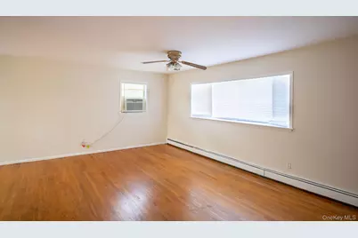 18 Edna Drive, Syosset, NY 11791 - Photo 16