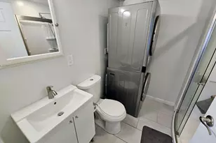 27 Spruce St, Hicksville, NY 11801 - Photo 14