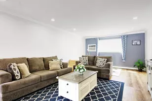 96 Stuyvesant Dr, Port Jefferson Station, NY 11776 - Photo 8