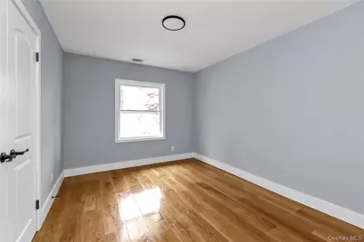 9 Tulip Lane, Port Washington, NY 11050 - Photo 14
