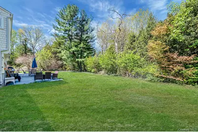 17 Gay Lore Drive, Huntington, NY 11743 - Photo 28