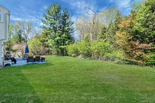 17 Gay Lore Dr, Huntington, NY 11743 - Photo 28