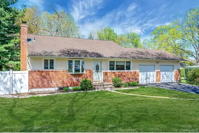 17 Gay Lore Drive, Huntington, NY 11743 - Photo 1