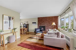 228 8th St, Bethpage, NY 11714 - Photo 8