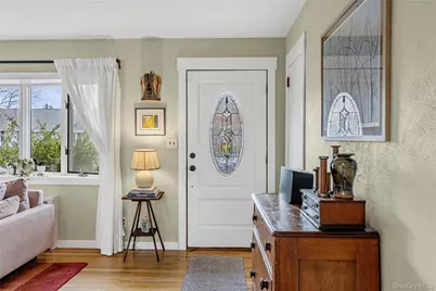 228 8th Street, Bethpage, NY 11714 - Photo 2