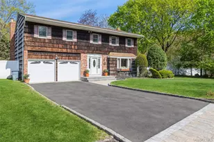 19 Heather Dr, Kings Park, NY 11754 - Photo 4