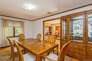 19 Heather Dr, Kings Park, NY 11754 - Photo 16