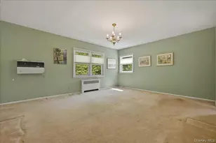 218-37 Grand Central Pkwy, Hollis, NY 11427 - Photo 20