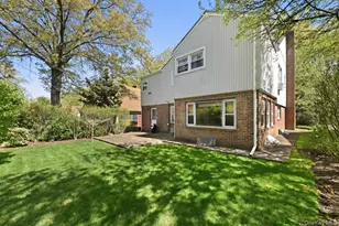218-37 Grand Central Pkwy, Hollis, NY 11427 - Photo 36