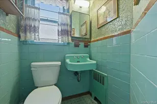 218-37 Grand Central Pkwy, Hollis, NY 11427 - Photo 18