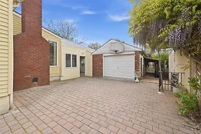 59 Central Avenue, Westbury, NY 11590 - Photo 28