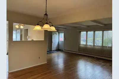 32 Lincoln Drive, Oakdale, NY 11769 - Photo 6