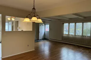 32 Lincoln Dr, Oakdale, NY 11769 - Photo 6