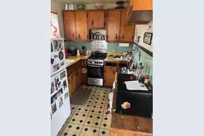 17 Brown Street, Riverhead, NY 11901 - Photo 4