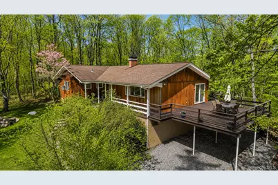 86 Mount Airy Road E, Croton on Hudson, NY 10520 - Photo 2
